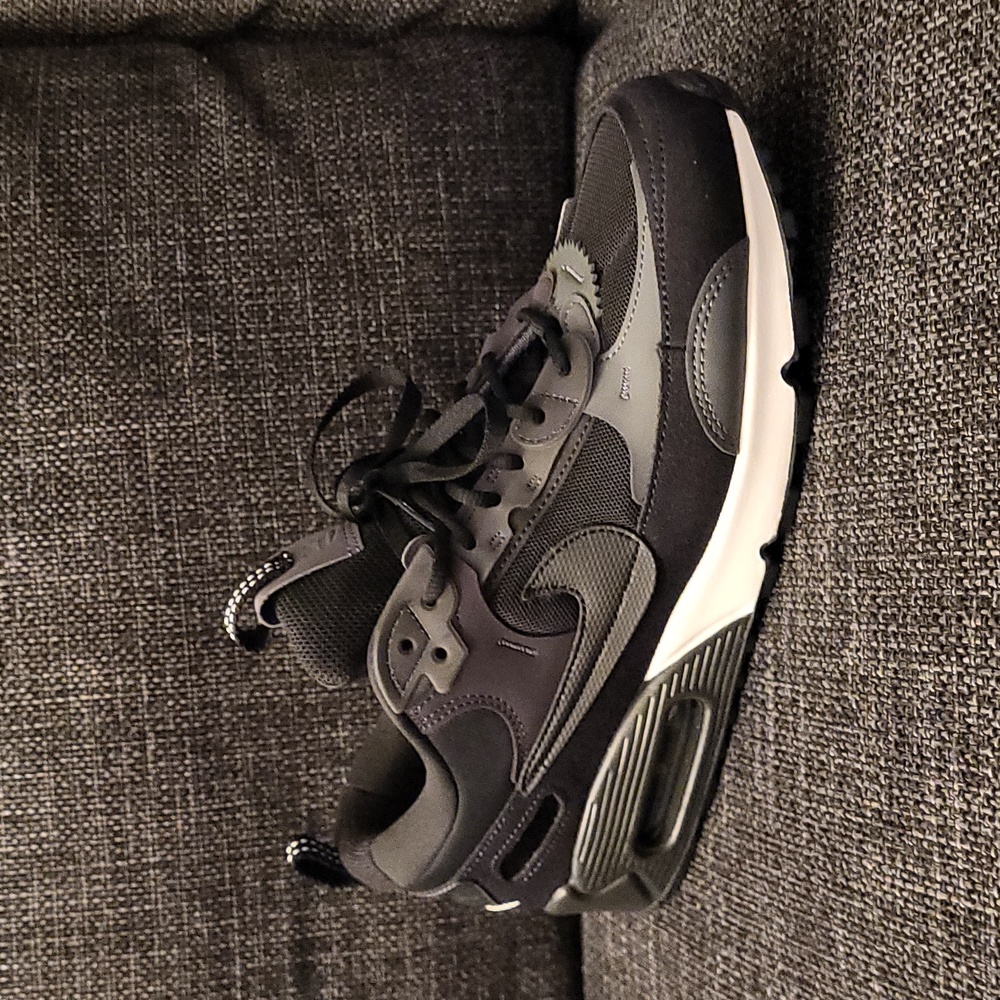 [DM9922-003] Womens Nike Air Max 90 Futura (W) Black New 10.5